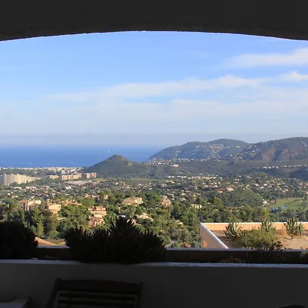 T2 Mandelieu, Vue Exceptionnelle 아파트 *