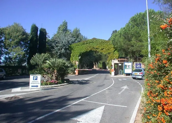 T2 Mandelieu, Vue Exceptionnelle 아파트